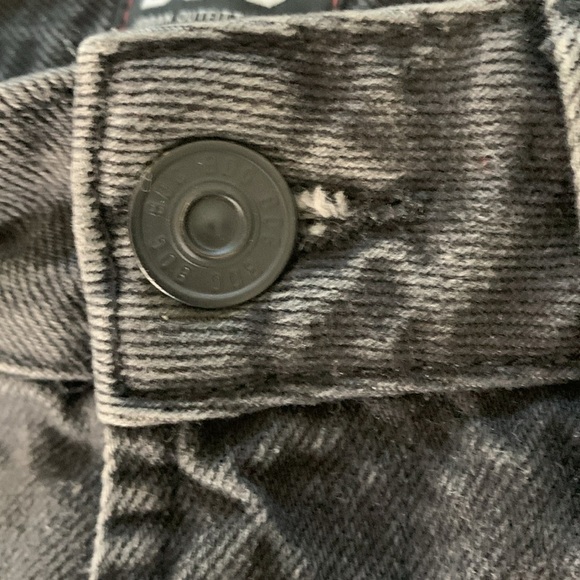 BDG Urban Outfitters Mom High-Rise 25 Black Denim Jeans - Picture 4 of 7